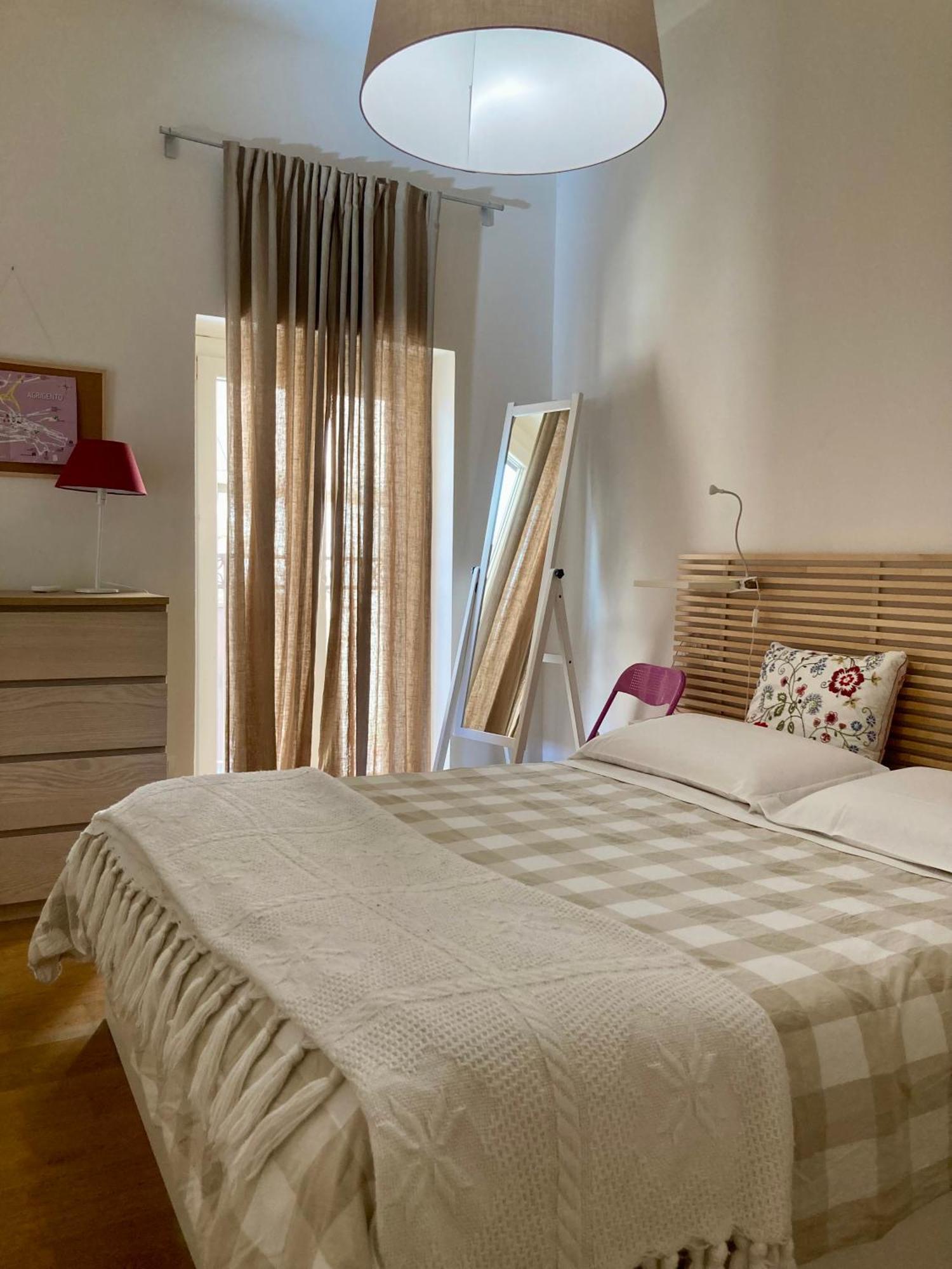 Agrigento Flat - Apartment With Private Parking Bagian luar foto
